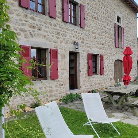 Se Reconnecter A La Nature Au Gite 3 Etoiles De Montager A Saint Andre De Chalencon Buitenkant foto