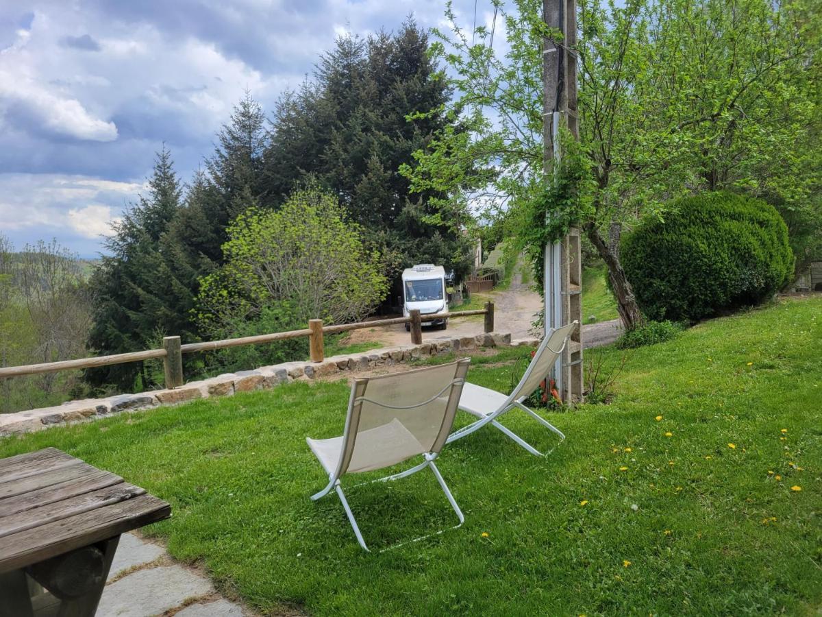 Se Reconnecter A La Nature Au Gite 3 Etoiles De Montager A Saint Andre De Chalencon Buitenkant foto