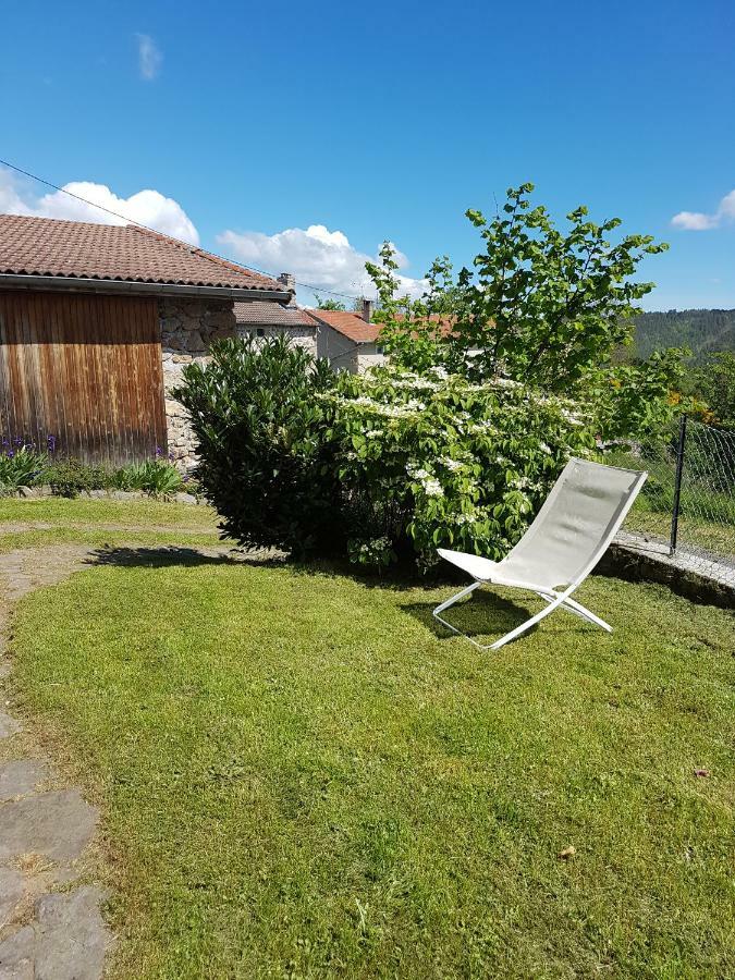 Se Reconnecter A La Nature Au Gite 3 Etoiles De Montager A Saint Andre De Chalencon Buitenkant foto